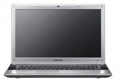 Samsung RV709